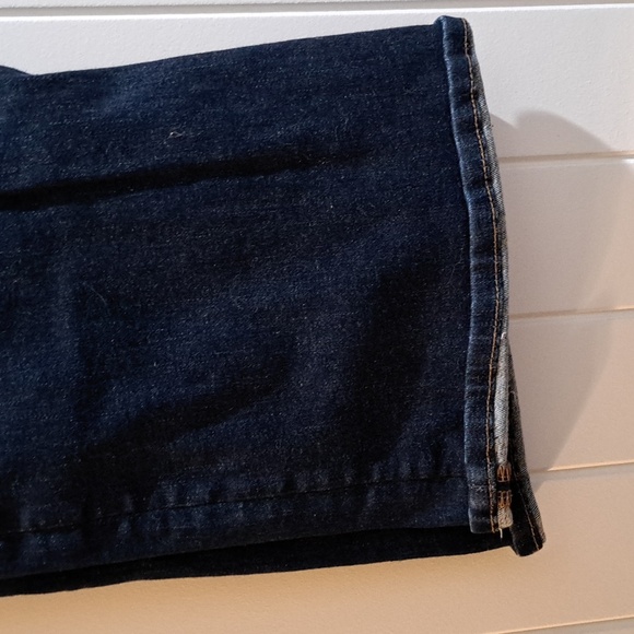 American Eagle Fit and Flare Next Level Stretch Jeans - Picture 3 of 6